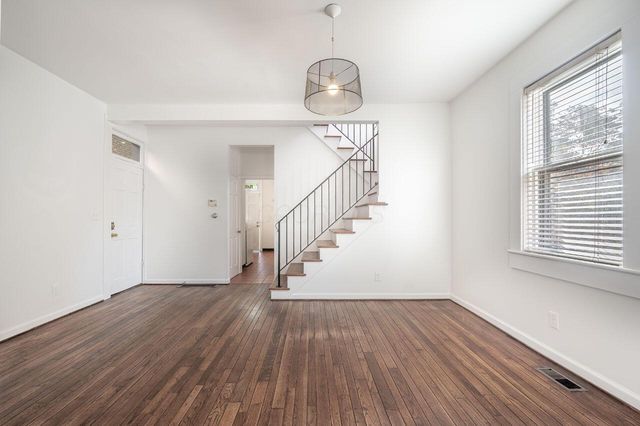 561 S 5th Street, Columbus, OH 43206