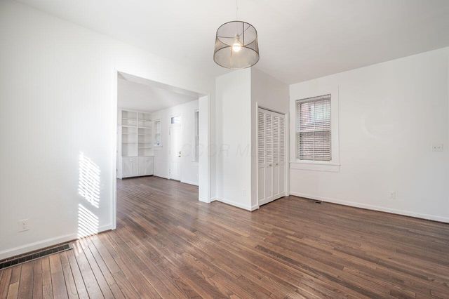 561 S 5th Street, Columbus, OH 43206