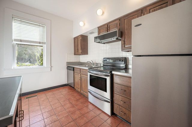 561 S 5th Street, Columbus, OH 43206