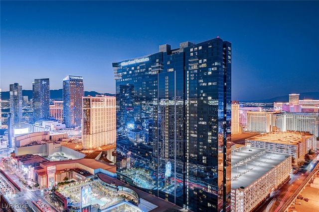 125 East HARMON Avenue 2601, Las Vegas, NV 89109