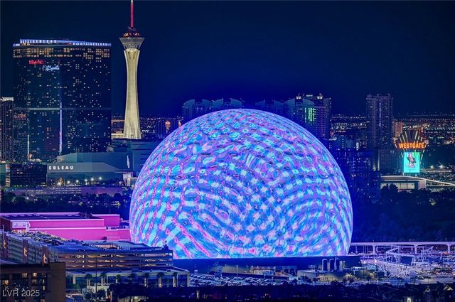 125 East HARMON Avenue 2601, Las Vegas, NV 89109