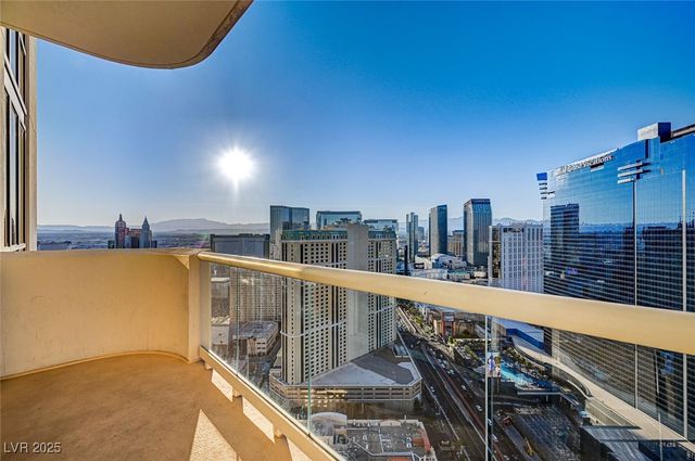 125 East HARMON Avenue 2601, Las Vegas, NV 89109