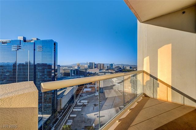 125 East HARMON Avenue 2601, Las Vegas, NV 89109