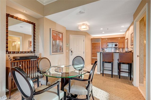 125 East HARMON Avenue 2601, Las Vegas, NV 89109