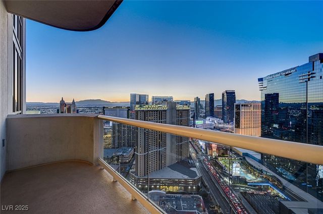 125 East HARMON Avenue 2601, Las Vegas, NV 89109