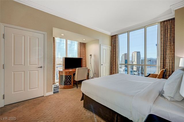 125 East HARMON Avenue 2601, Las Vegas, NV 89109