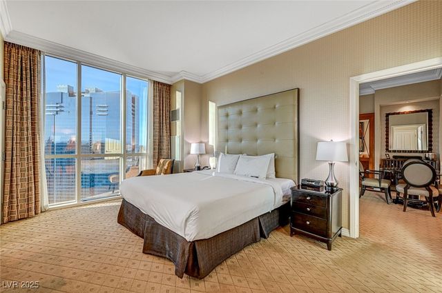 125 East HARMON Avenue 2601, Las Vegas, NV 89109