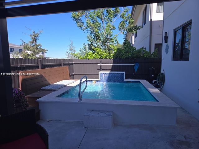 249 NW 12th Ct 0, Florida City, FL 33034