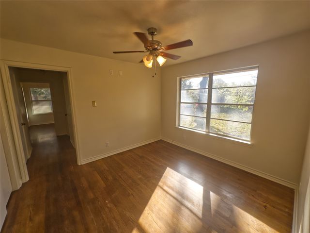 11022 Dunaway Drive, Dallas, TX 75228