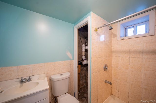 295 Washington Street, Hempstead, NY 11550