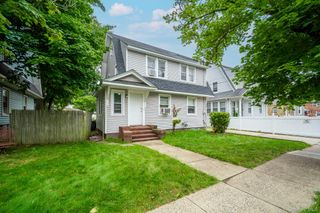 295 Washington Street, Hempstead, NY 11550