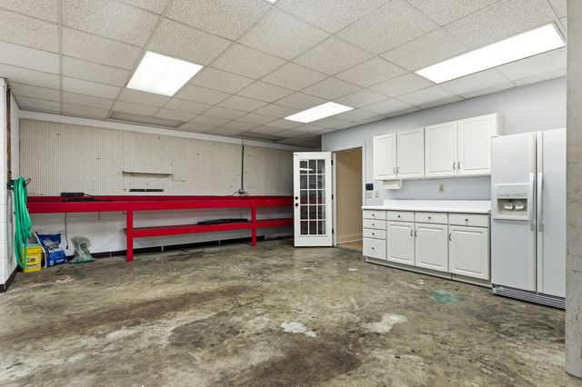 5058 Windland Dr, Springfield, TN 37172