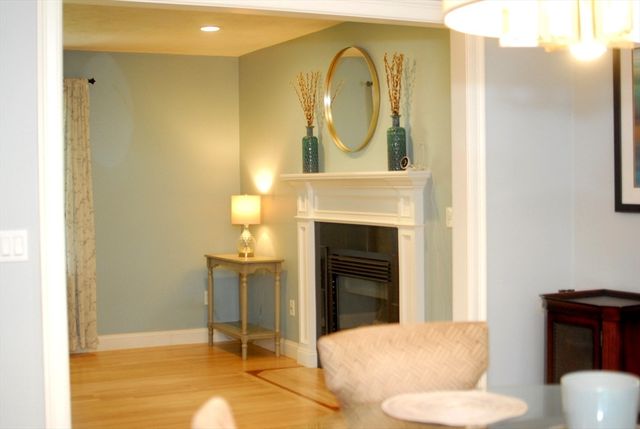 9 Pine Grove Rd, Westford, MA 01886