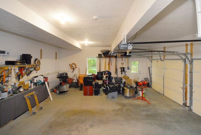 9 Pine Grove Rd, Westford, MA 01886