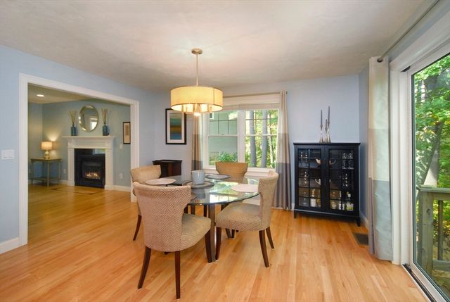 9 Pine Grove Rd, Westford, MA 01886