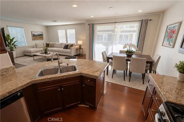 1333 Abelia, Irvine, CA 92606
