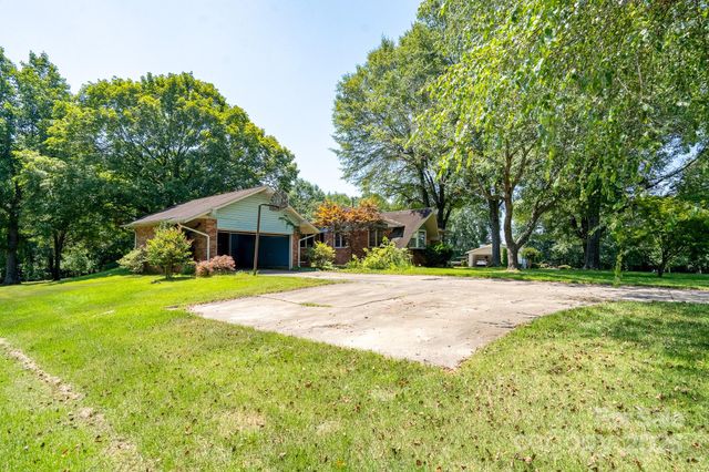 1085 Old Boiling Springs Road, Shelby, NC 28152