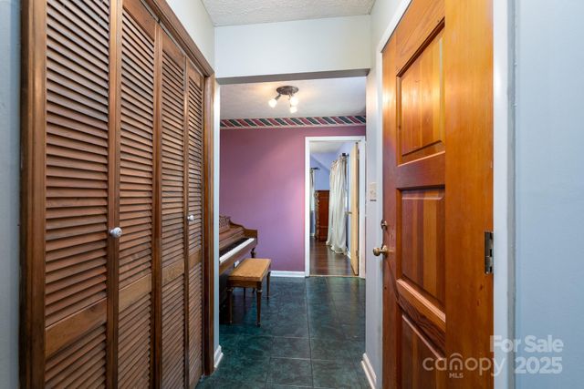 1085 Old Boiling Springs Road, Shelby, NC 28152