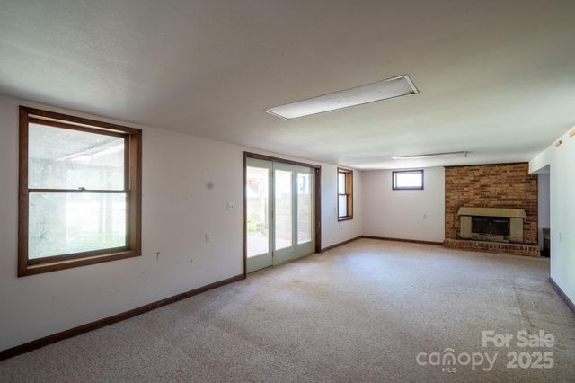 1085 Old Boiling Springs Road, Shelby, NC 28152