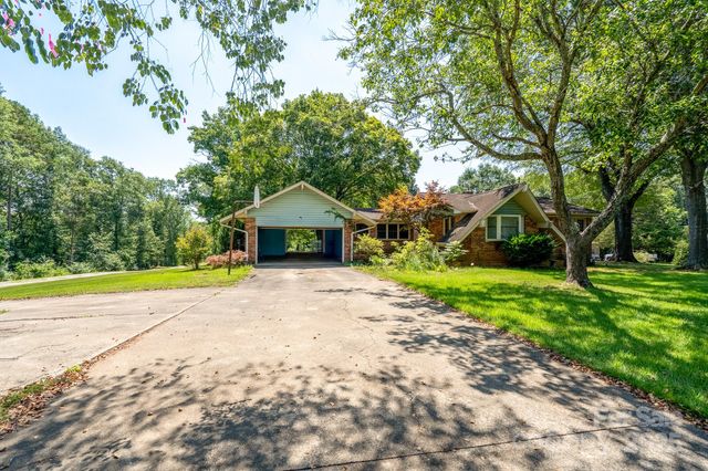 1085 Old Boiling Springs Road, Shelby, NC 28152