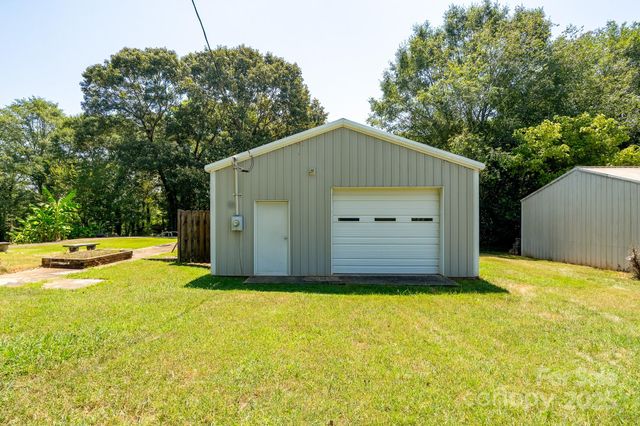 1085 Old Boiling Springs Road, Shelby, NC 28152
