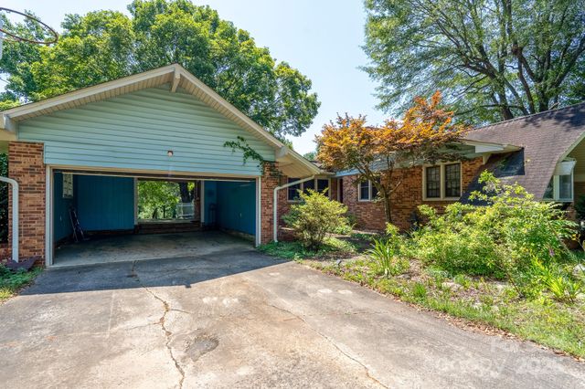 1085 Old Boiling Springs Road, Shelby, NC 28152