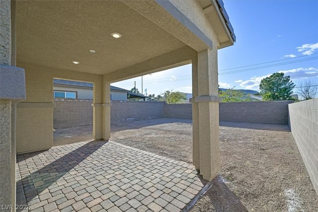 303 Fletcher Falls Street, Henderson, NV 89015
