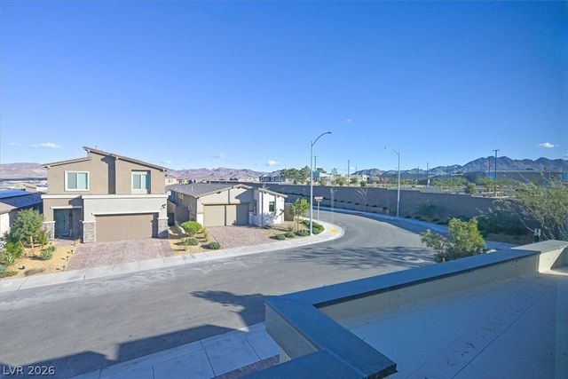 303 Fletcher Falls Street, Henderson, NV 89015