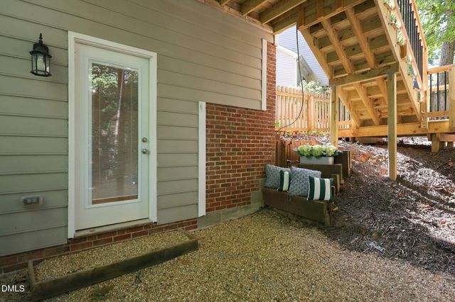 4116 Cary Oaks Drive, Apex, NC 27539