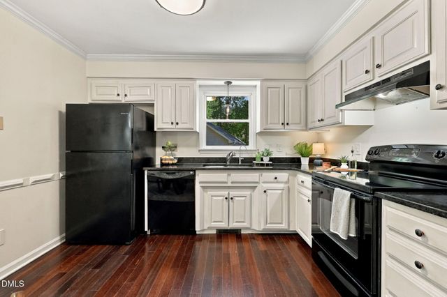4116 Cary Oaks Drive, Apex, NC 27539