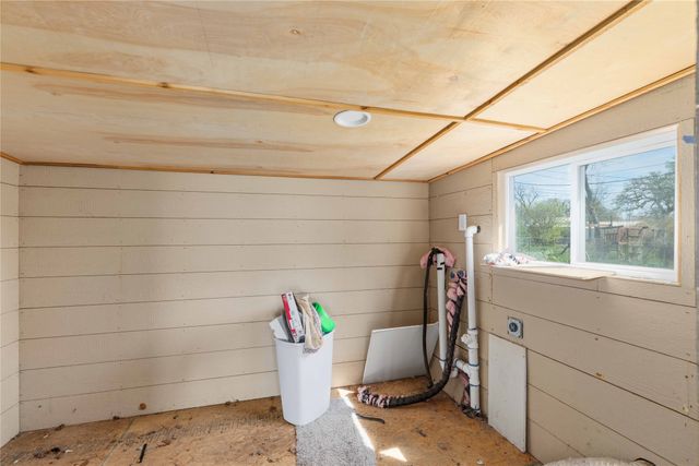 510 Medcalf Street, Bangs, TX 76823