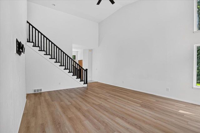 5230 Summer Ridge Drive, Madison, WI 53704