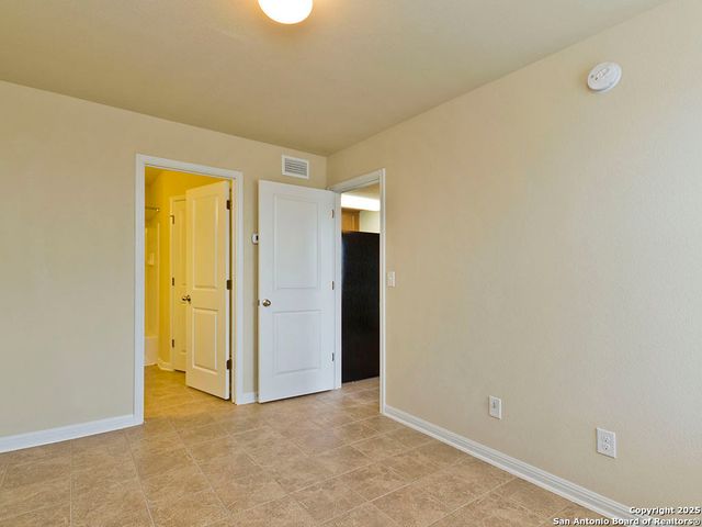335 Rachel GARAGE APARTMENT, San Marcos, TX 78666