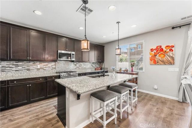 37436 Umbrella, Palmdale, CA 93551