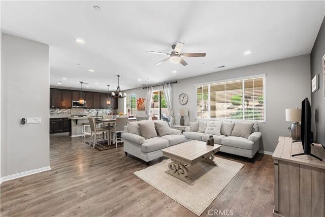 37436 Umbrella, Palmdale, CA 93551