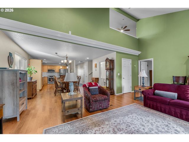 7609 Ne 61ST Cir, Vancouver, WA 98662
