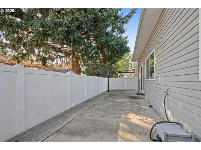 7609 Ne 61ST Cir, Vancouver, WA 98662