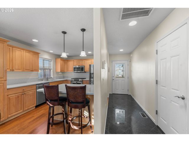 7609 Ne 61ST Cir, Vancouver, WA 98662