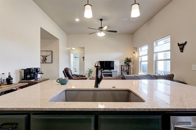 400 Haven Street, Yukon, OK 73099