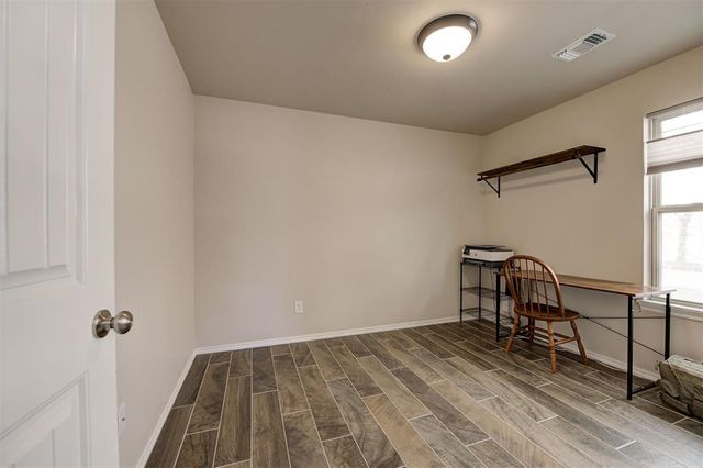 400 Haven Street, Yukon, OK 73099