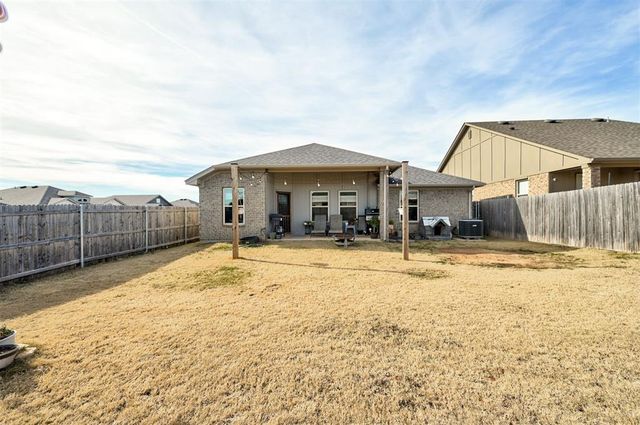 400 Haven Street, Yukon, OK 73099