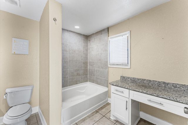 5231 Lyndhurst Drive, Houston, TX 77033