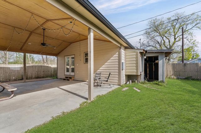 5231 Lyndhurst Drive, Houston, TX 77033