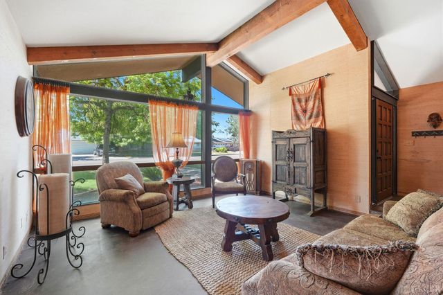 1967 Mulberry Drive, Hanford, CA 93230