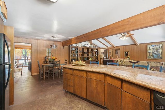 1967 Mulberry Drive, Hanford, CA 93230