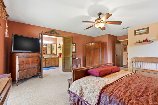 1967 Mulberry Drive, Hanford, CA 93230