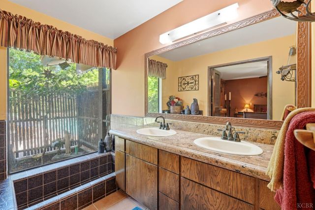 1967 Mulberry Drive, Hanford, CA 93230