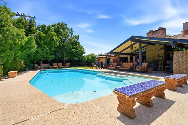 1967 Mulberry Drive, Hanford, CA 93230