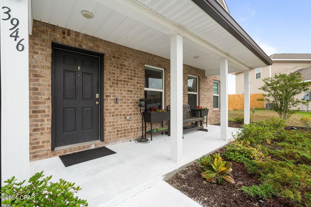 3946 Whitehead Boulevard, Panama City, FL 32404