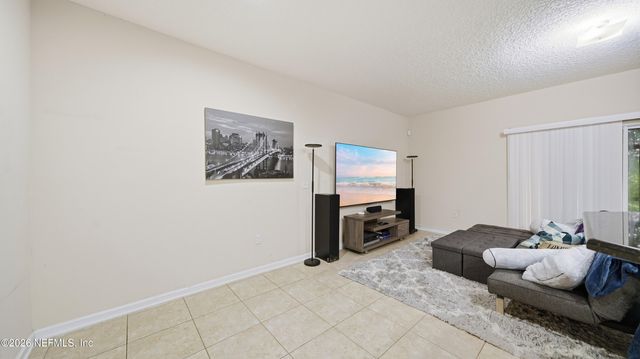 13322 OCEAN MIST Drive, Jacksonville, FL 32258